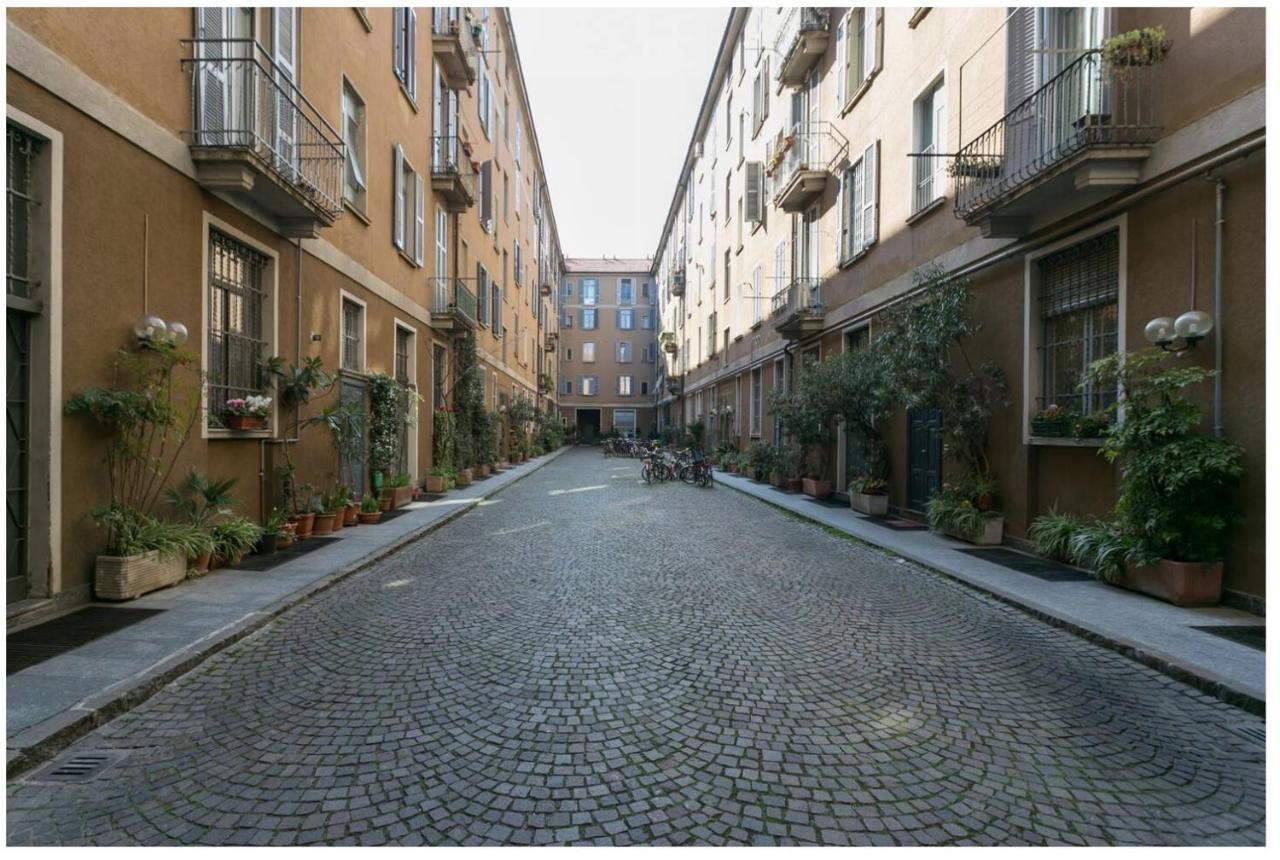 Splendido Bilocale In Via Orti - A Pochi Metri Dal Policlinico Lägenhet Milano Exteriör bild